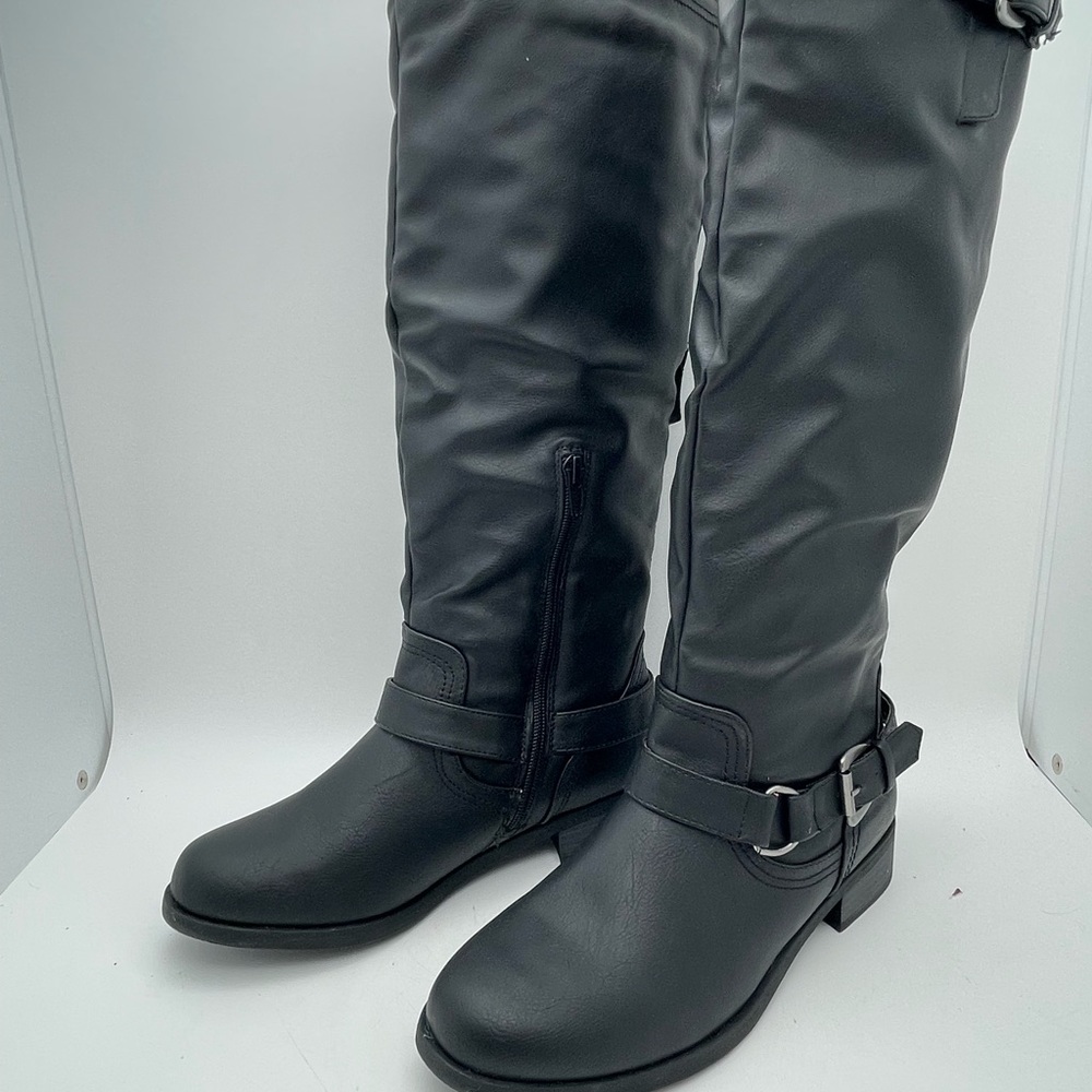 Xoxo Women's Tall Winter Boots New